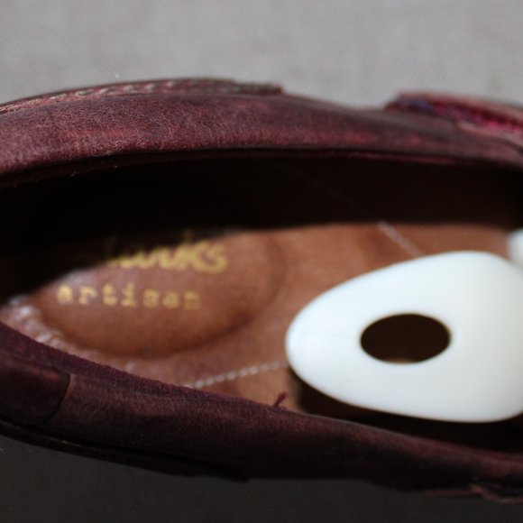 CLARKS LADIES CHUNKY HEELS SHOES - 7 1/2 - BURGANDY - Picture 7 of 7